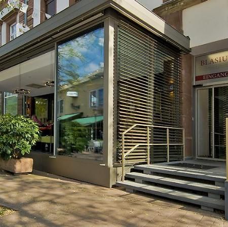 Ratsstube Blasius Hotel Merzig Luaran gambar