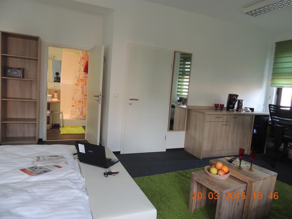 Ratsstube Blasius Hotel Merzig Luaran gambar