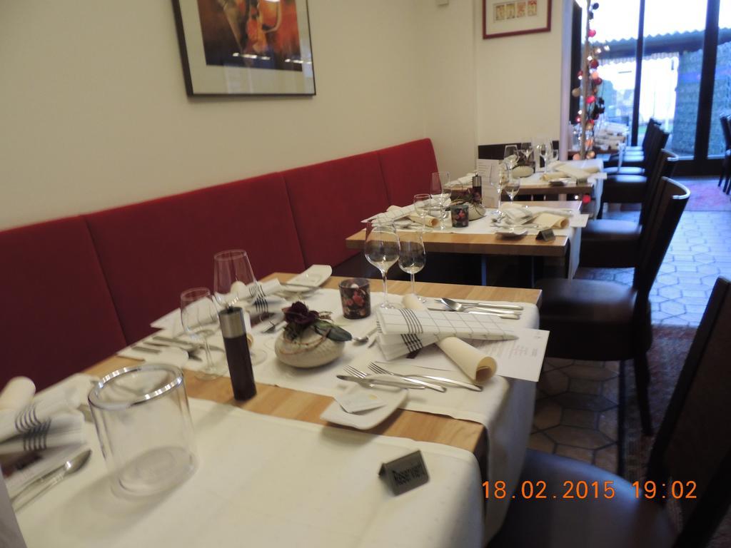 Ratsstube Blasius Hotel Merzig Luaran gambar
